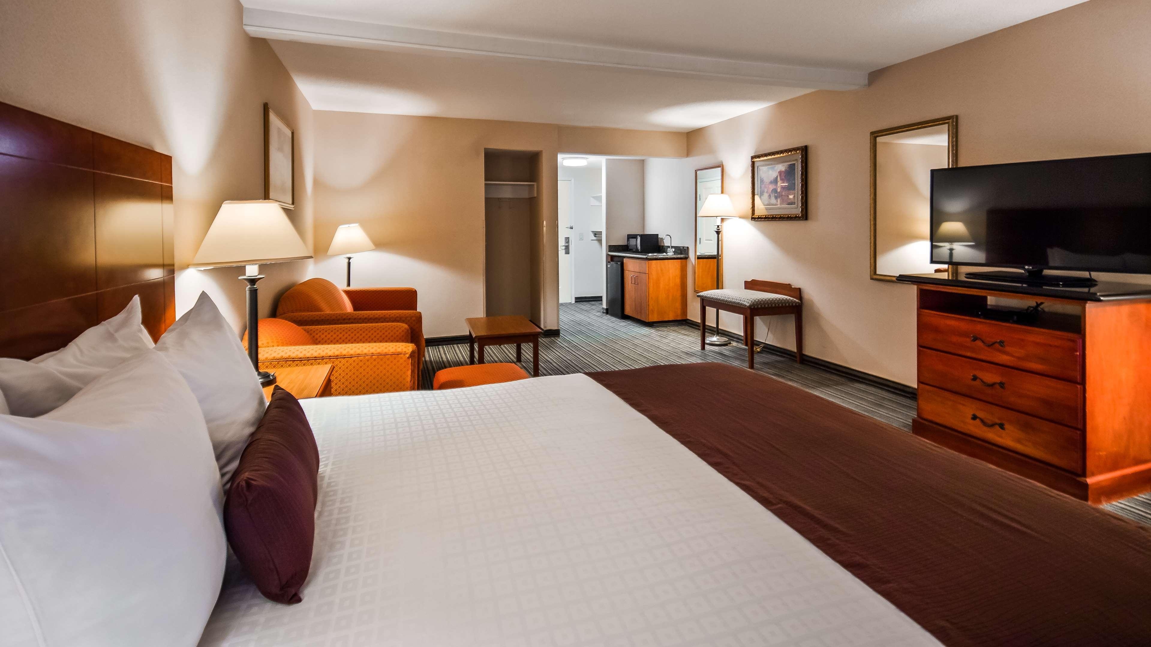 Best Western Plus Twin View Inn And Suites Redding Bagian luar foto