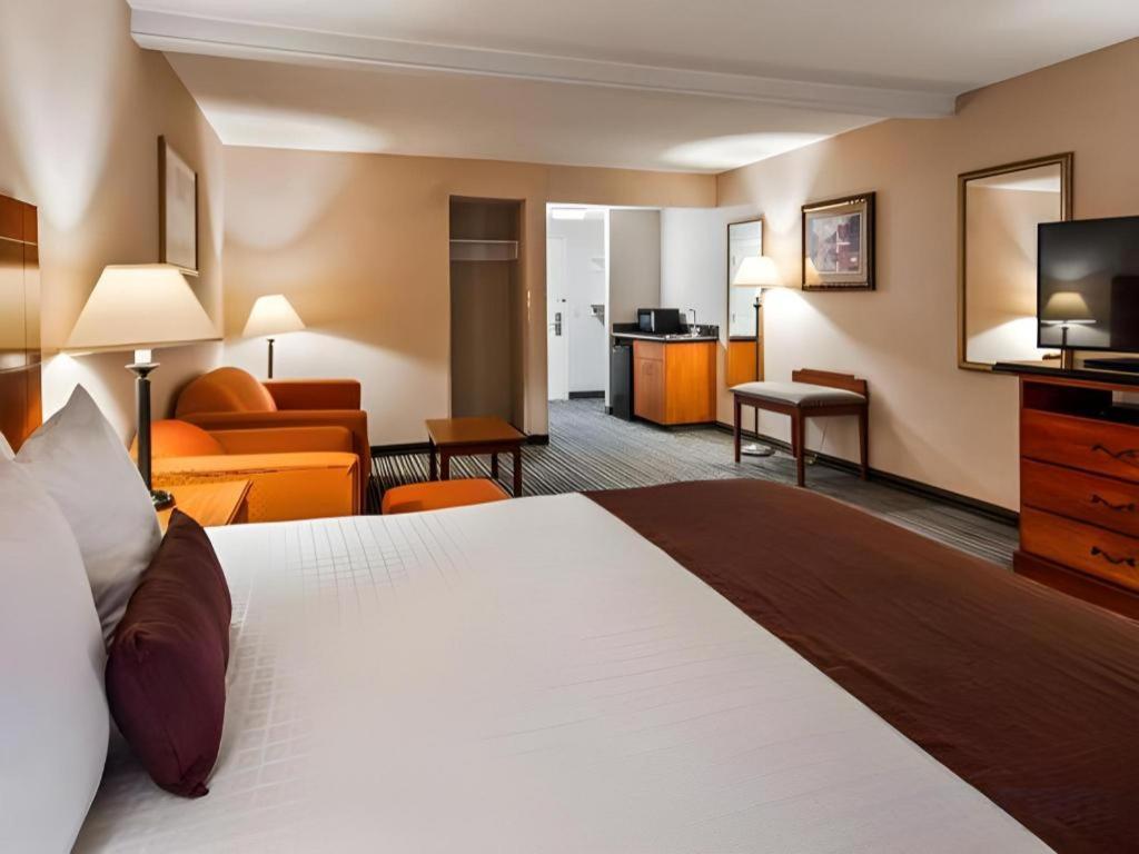 Best Western Plus Twin View Inn And Suites Redding Bagian luar foto