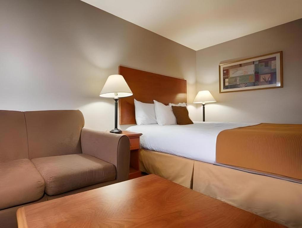 Best Western Plus Twin View Inn And Suites Redding Bagian luar foto